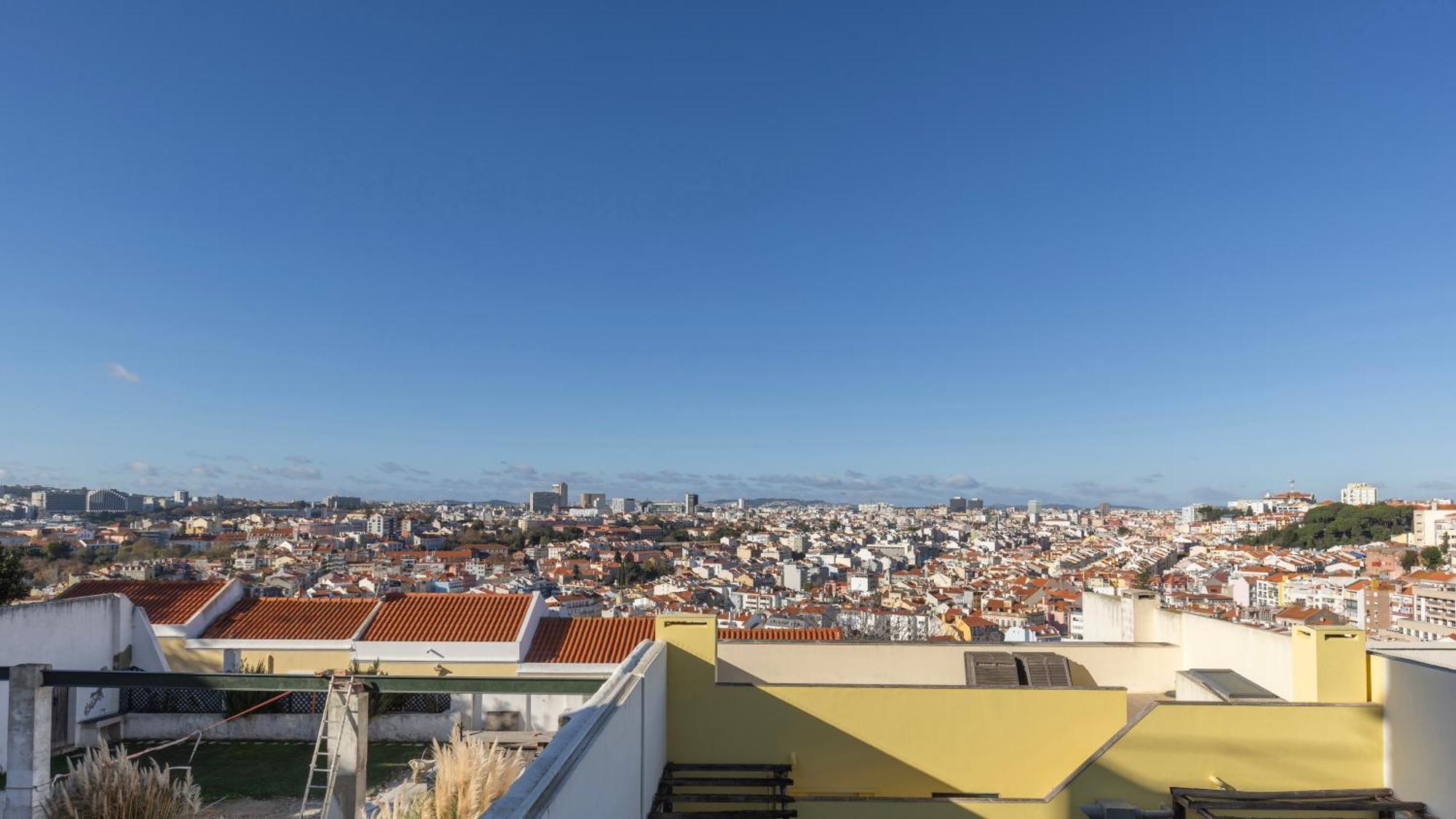 Stylish Apartment With Parking By Lovelystay Lisboa Exterior foto