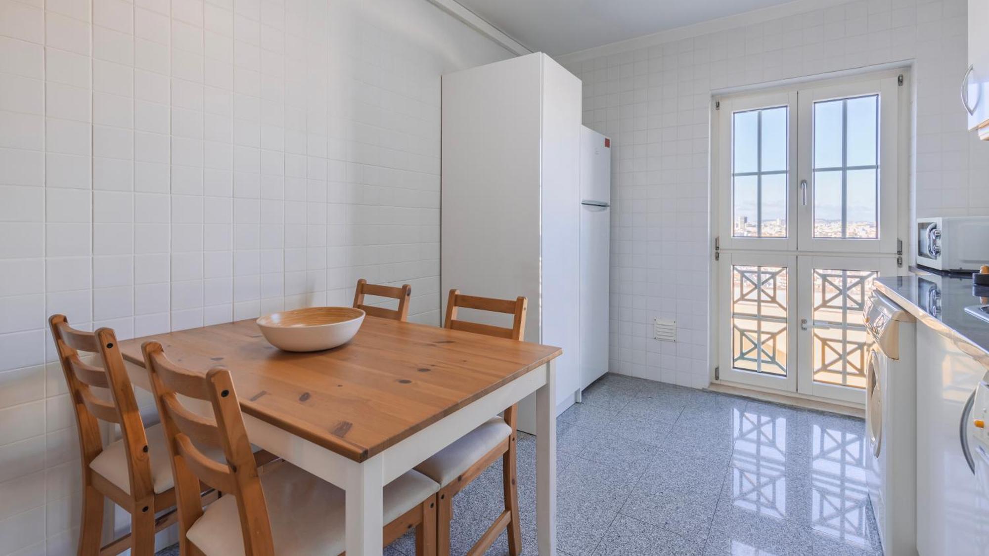 Stylish Apartment With Parking By Lovelystay Lisboa Exterior foto